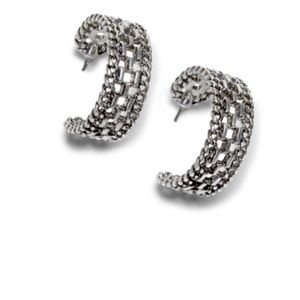 Cabi Collar Hoop Earrings! NWT!